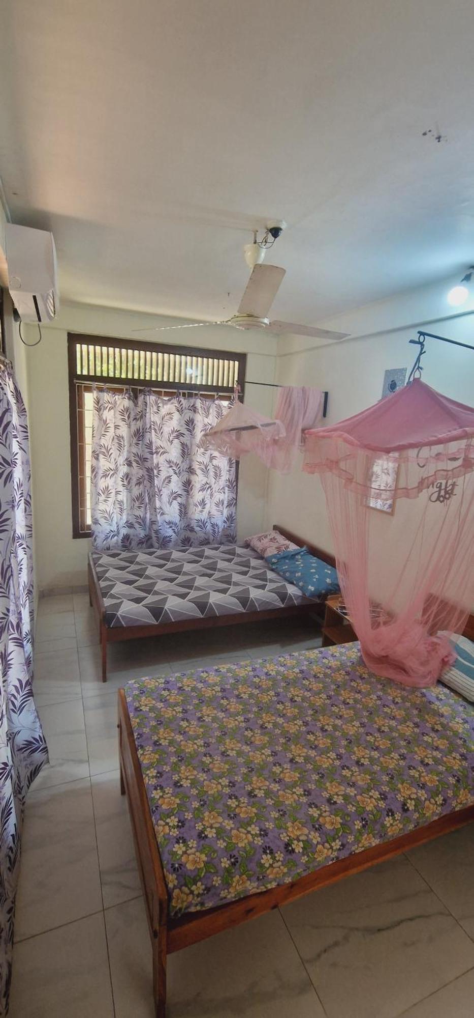 Tony'S Garden House Back Packers Inn Jaffna Exterior foto
