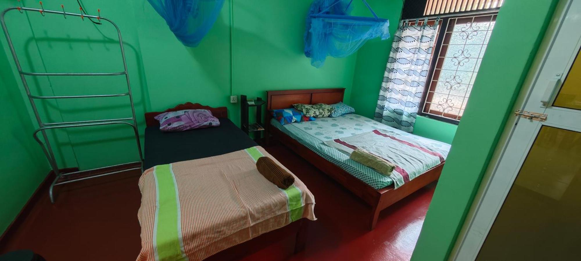 Tony'S Garden House Back Packers Inn Jaffna Exterior foto