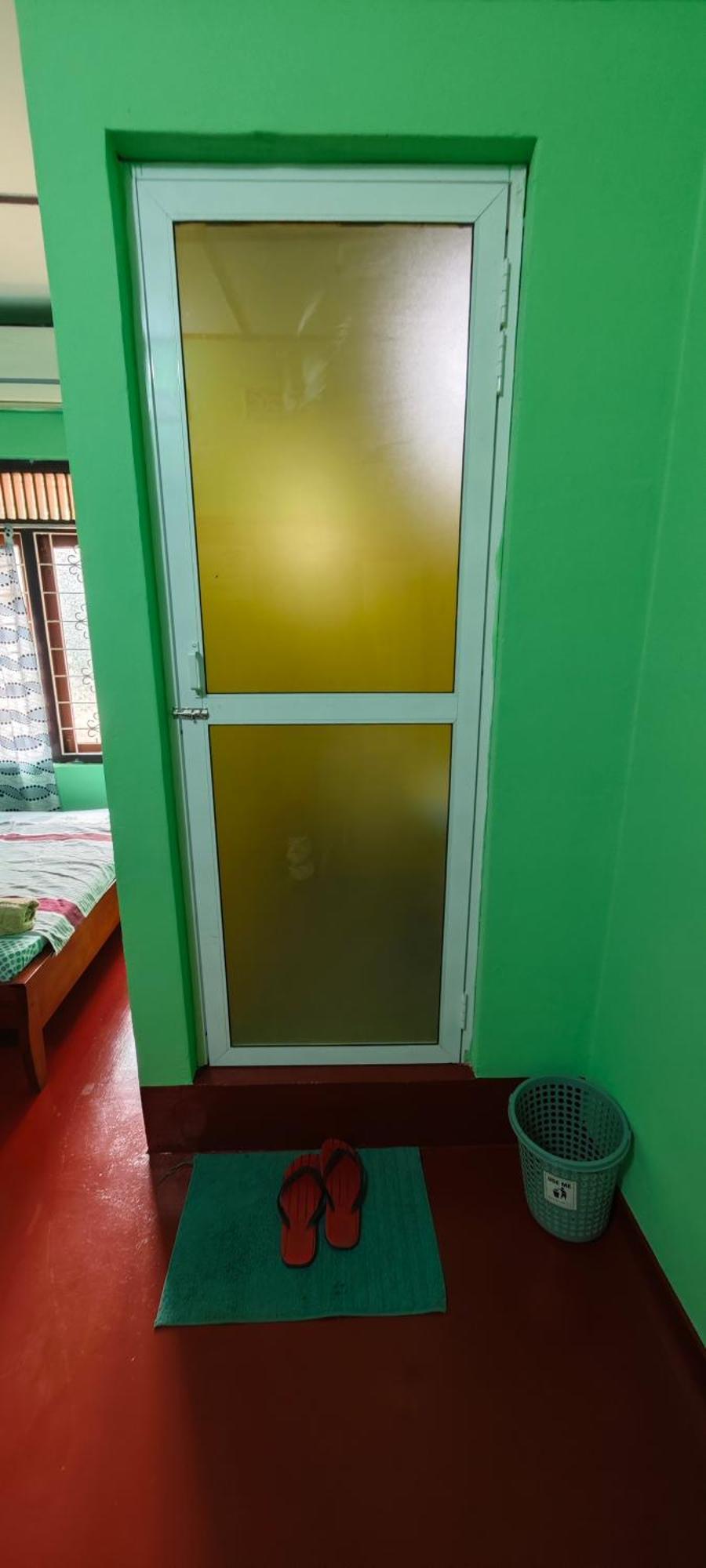 Tony'S Garden House Back Packers Inn Jaffna Exterior foto