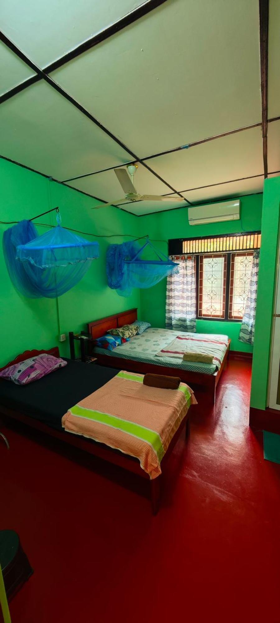 Tony'S Garden House Back Packers Inn Jaffna Exterior foto