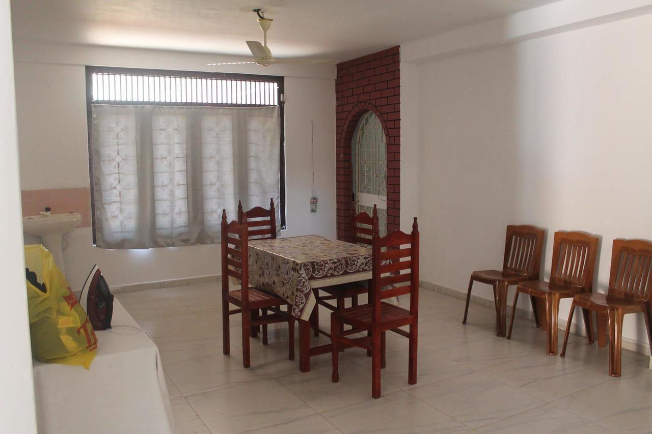 Tony'S Garden House Back Packers Inn Jaffna Exterior foto